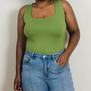 Green square neck tank top